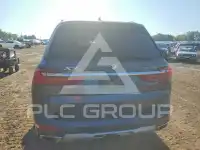 2022 BMW X7 фото