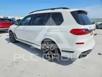 2022 BMW X7 фото