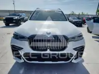 2022 BMW X7 фото