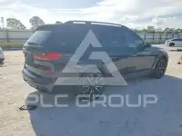 2022 BMW X7 photo