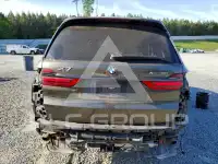 2022 BMW X7 photo