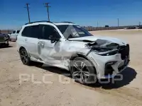 2022 BMW X7 фото