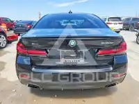 2022 BMW 530 фото