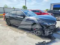 2022 BMW 530 фото