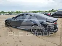 2022 BMW M8 фото