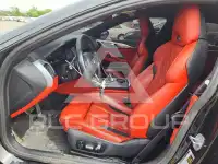 2022 BMW M8 фото
