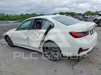 2022 BMW 330 фото