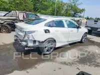 2022 BMW 228 фото