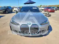 2022 BMW I4 фото