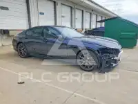 2022 BMW M8 фото