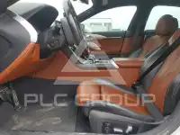 2022 BMW M8 фото