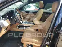 2022 Jaguar F-PACE фото