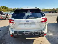 2022 Subaru Forester фото