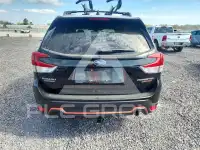 2022 Subaru Forester фото