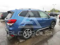 2022 Subaru Forester фото