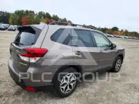 2022 Subaru Forester photo