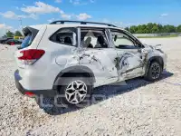 2022 Subaru Forester photo