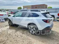 2022 Subaru Outback photo