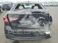 2022 Subaru Legacy фото