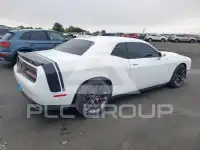 2022 Dodge CHALLENGER photo
