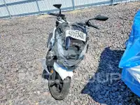 2022 Honda PCX фото