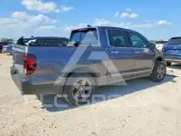 2022 Honda RIDGELINE фото