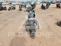 2022 Honda CB фото