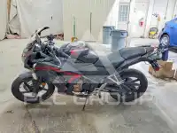 2022 Honda CBR фото