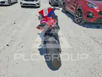 2022 Honda CBR фото