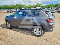 2022 Jeep COMPASS фото