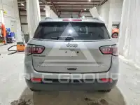 2022 Jeep COMPASS photo