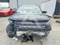 2022 Jeep COMPASS photo