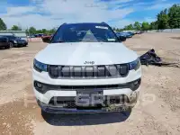 2022 Jeep COMPASS photo