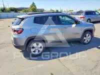 2022 Jeep COMPASS photo