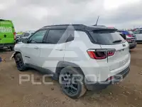 2022 Jeep COMPASS photo