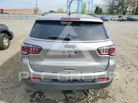 2022 Jeep COMPASS фото