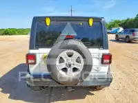 2022 Jeep WRANGLER фото