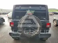 2022 Jeep WRANGLER фото