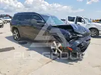 2022 Jeep CHEROKEE photo