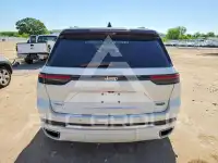 2022 Jeep CHEROKEE photo