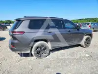2022 Jeep CHEROKEE фото
