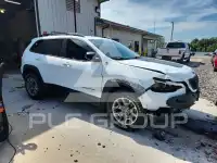 2022 Jeep CHEROKEE фото