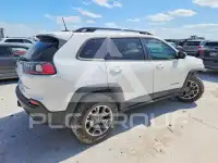 2022 Jeep CHEROKEE photo