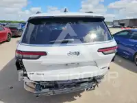 2022 Jeep CHEROKEE photo
