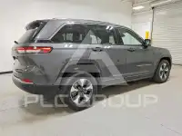 2022 Jeep CHEROKEE photo