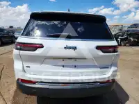 2022 Jeep CHEROKEE фото