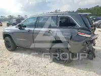 2022 Jeep CHEROKEE фото
