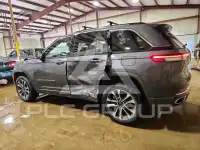 2022 Jeep Grand Cherokee фото