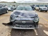 2022 Mazda 3 photo