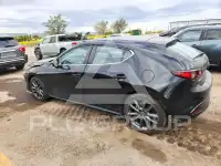 2022 Mazda 3 photo